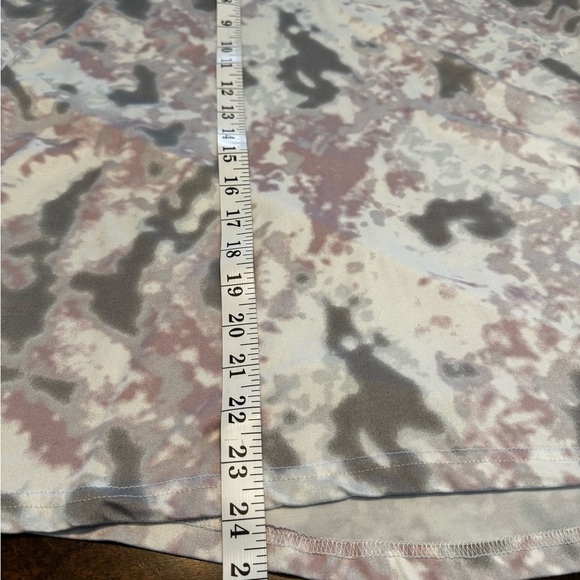 Badgley Mischka Women’s Tie Dye Pink Gray Soft Long Sleeve Pajama Top Sz XL - Picture 7 of 8